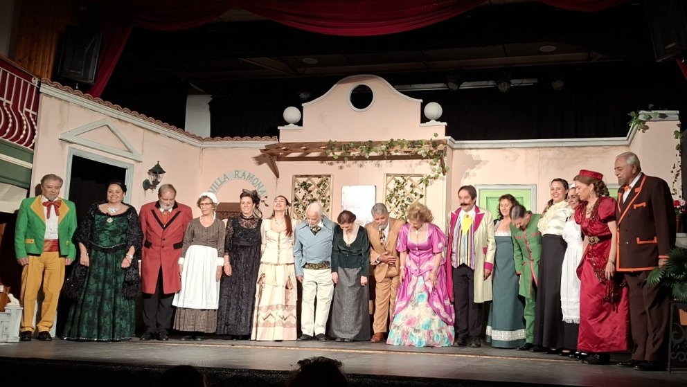 Les Festes de Sant Isidre continuen amb una gran vetllada teatral